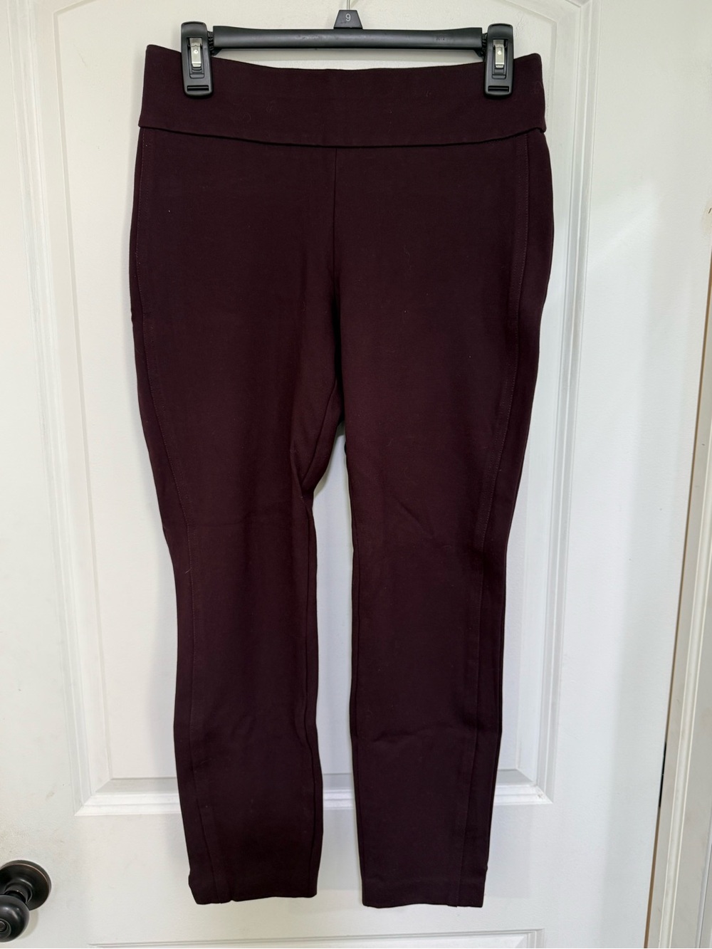 Express Skinny Columnist Ankle High Rise Pull-On Pants in Deep Burgundy - S